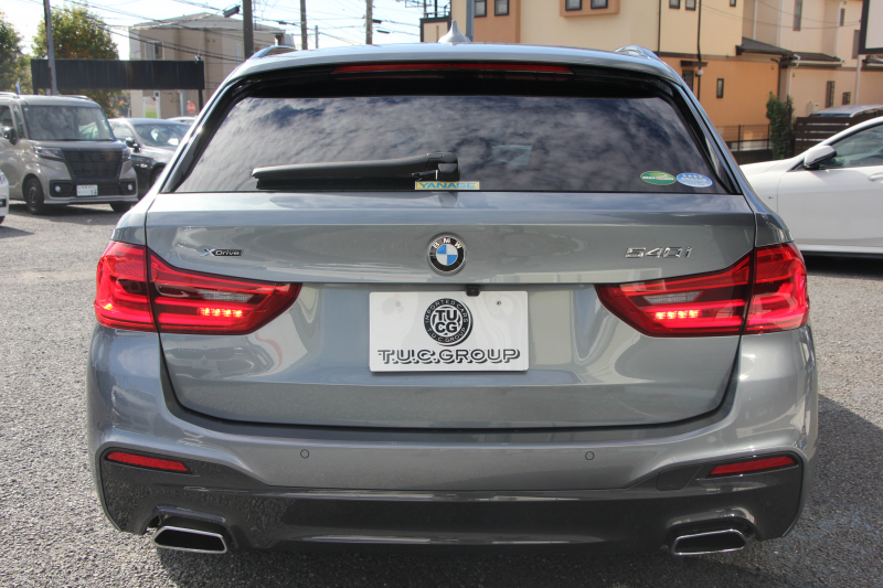 BMW 5シリーズ 540i Xdrive ﾂｰﾘﾝｸﾞMｽﾎﾟｰﾂ ｺﾝﾌｫｰﾄP 直6ﾀｰﾎﾞ340馬力 4WD 1ｵｰﾅ ｷｬﾝﾍﾞﾗﾍﾞｰｼﾞｭ革 ﾏｯｻｰｼﾞ&ｱｸﾃｨﾌﾞﾍﾞﾝﾁﾚｰｼｮﾝ ｿﾌﾄｸﾛｰｽﾞﾄﾞｱ 360度ｶﾒﾗ 4ｿﾞｰﾝｴｱｺﾝ LEDﾍｯﾄﾞﾗｲﾄ 追従ACC 液晶ﾒｰﾀｰ 2年保証