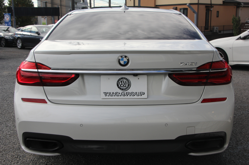 BMW 7シリーズ 740i Mｽﾎﾟｰﾂ 真珠色 ﾚｰｻﾞｰﾗｲﾄ ｻﾝﾙｰﾌ ｺﾆｬｯｸﾚｻﾞｰ ﾏｯｻｰｼﾞ&ﾍﾞﾝﾁﾚｰｼｮﾝ 追従ACC HUD ﾀｯﾁ画面HDDﾅﾋﾞTV 360度ｶﾒﾗ 全ﾄﾞｱｿﾌﾄｸﾛｰｽﾞ20AW 全席ﾋｰﾀｰ ｽﾃｱﾘﾝｸﾞｻﾎﾟｰﾄ ｵｰﾄﾊｲﾋﾞｰﾑ 2年保証