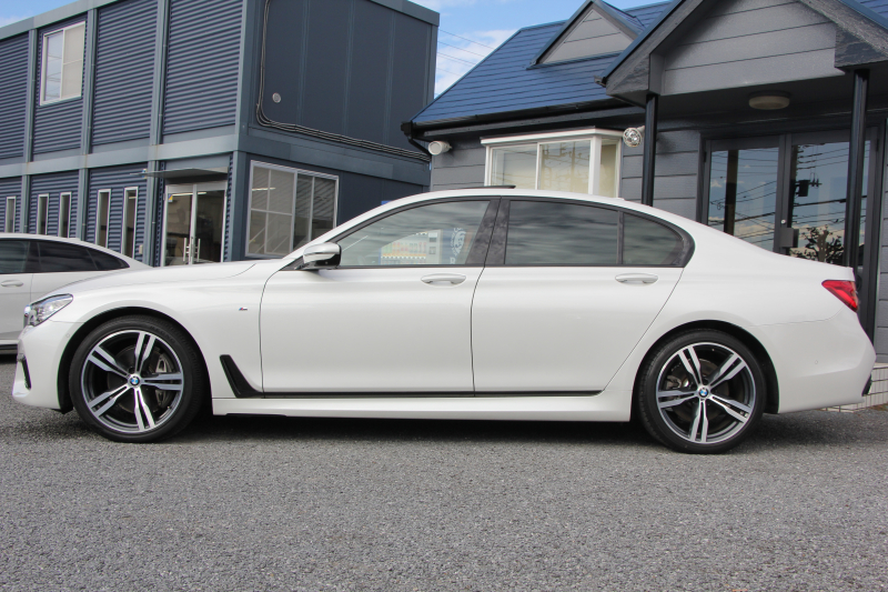 BMW 7シリーズ 740i Mｽﾎﾟｰﾂ 真珠色 ﾚｰｻﾞｰﾗｲﾄ ｻﾝﾙｰﾌ ｺﾆｬｯｸﾚｻﾞｰ ﾏｯｻｰｼﾞ&ﾍﾞﾝﾁﾚｰｼｮﾝ 追従ACC HUD ﾀｯﾁ画面HDDﾅﾋﾞTV 360度ｶﾒﾗ 全ﾄﾞｱｿﾌﾄｸﾛｰｽﾞ20AW 全席ﾋｰﾀｰ ｽﾃｱﾘﾝｸﾞｻﾎﾟｰﾄ ｵｰﾄﾊｲﾋﾞｰﾑ 2年保証