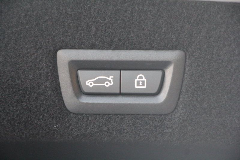 BMW 7シリーズ 740i Mｽﾎﾟｰﾂ 真珠色 ﾚｰｻﾞｰﾗｲﾄ ｻﾝﾙｰﾌ ｺﾆｬｯｸﾚｻﾞｰ ﾏｯｻｰｼﾞ&ﾍﾞﾝﾁﾚｰｼｮﾝ 追従ACC HUD ﾀｯﾁ画面HDDﾅﾋﾞTV 360度ｶﾒﾗ 全ﾄﾞｱｿﾌﾄｸﾛｰｽﾞ20AW 全席ﾋｰﾀｰ ｽﾃｱﾘﾝｸﾞｻﾎﾟｰﾄ ｵｰﾄﾊｲﾋﾞｰﾑ 2年保証