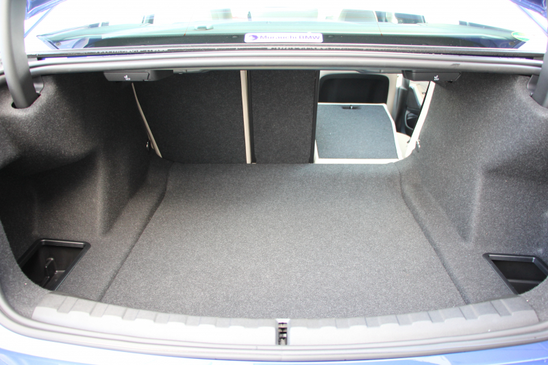 BMW 3シリーズ 330i Mｽﾎﾟｰﾂ ｲﾉﾍﾞｰｼｮﾝ&ﾊｲﾗｲﾝ 1ｵ-ﾅ 高出力 258馬力 ﾚｰｻﾞｰﾗｲﾄ HUD ｼﾞｪｽﾁｬｰC ﾋｰﾀｰ付ﾍﾞｰｼﾞｭﾚｻﾞｰ ﾗﾝﾊﾞｰｻﾎﾟｰﾄ ﾌﾙｾｸﾞTV Pｱｼｽﾄﾌﾟﾗｽ 360度ｶﾒﾗ 後退ｱｼｽﾄ 第7世代iﾄﾞﾗｲﾌﾞHDDﾅﾋﾞApplecarplay 追従ACC ｽﾃｱﾘﾝｸﾞｻﾎﾟｰﾄ 2年保証