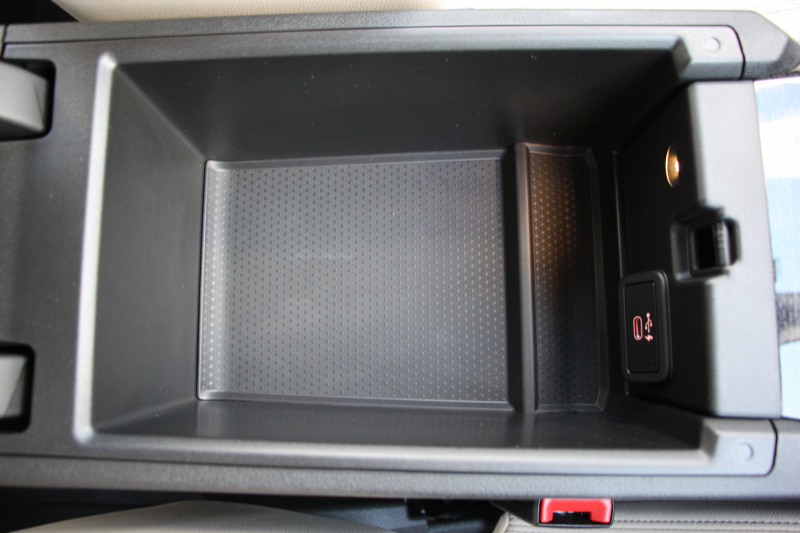 BMW 3シリーズ 330i Mｽﾎﾟｰﾂ ｲﾉﾍﾞｰｼｮﾝ&ﾊｲﾗｲﾝ 1ｵ-ﾅ 高出力 258馬力 ﾚｰｻﾞｰﾗｲﾄ HUD ｼﾞｪｽﾁｬｰC ﾋｰﾀｰ付ﾍﾞｰｼﾞｭﾚｻﾞｰ ﾗﾝﾊﾞｰｻﾎﾟｰﾄ ﾌﾙｾｸﾞTV Pｱｼｽﾄﾌﾟﾗｽ 360度ｶﾒﾗ 後退ｱｼｽﾄ 第7世代iﾄﾞﾗｲﾌﾞHDDﾅﾋﾞApplecarplay 追従ACC ｽﾃｱﾘﾝｸﾞｻﾎﾟｰﾄ 2年保証