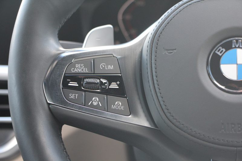 BMW 3シリーズ 330i Mｽﾎﾟｰﾂ ｲﾉﾍﾞｰｼｮﾝ&ﾊｲﾗｲﾝ 1ｵ-ﾅ 高出力 258馬力 ﾚｰｻﾞｰﾗｲﾄ HUD ｼﾞｪｽﾁｬｰC ﾋｰﾀｰ付ﾍﾞｰｼﾞｭﾚｻﾞｰ ﾗﾝﾊﾞｰｻﾎﾟｰﾄ ﾌﾙｾｸﾞTV Pｱｼｽﾄﾌﾟﾗｽ 360度ｶﾒﾗ 後退ｱｼｽﾄ 第7世代iﾄﾞﾗｲﾌﾞHDDﾅﾋﾞApplecarplay 追従ACC ｽﾃｱﾘﾝｸﾞｻﾎﾟｰﾄ 2年保証