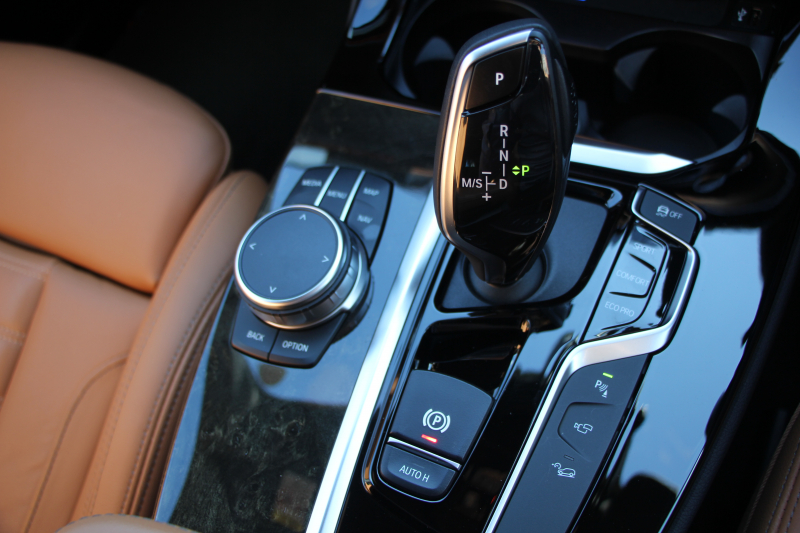 BMW X3 Xdrive20d Mｽﾎﾟｰﾂ ﾊｲﾗｲﾝ 変更後ｲﾝﾃﾘｱ BMWﾗｲﾌﾞｺｯｸﾋﾟｯﾄ Applecarplay対応 ｺﾆｬｯｸﾚｻﾞｰ ﾘｱｼｰﾄ可倒調整 ｱﾝﾋﾞｴﾝﾄﾗｲﾄ HUD 追従ACC ｽﾃｱﾘﾝｸﾞｻﾎﾟｰﾄ LEDﾍｯﾄﾞﾗｲﾄ 電動ﾄﾗﾝｸ 360度ｶﾒﾗ 2年保証