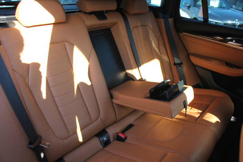 BMW X3 Xdrive20d Mｽﾎﾟｰﾂ ﾊｲﾗｲﾝ 変更後ｲﾝﾃﾘｱ BMWﾗｲﾌﾞｺｯｸﾋﾟｯﾄ Applecarplay対応 ｺﾆｬｯｸﾚｻﾞｰ ﾘｱｼｰﾄ可倒調整 ｱﾝﾋﾞｴﾝﾄﾗｲﾄ HUD 追従ACC ｽﾃｱﾘﾝｸﾞｻﾎﾟｰﾄ LEDﾍｯﾄﾞﾗｲﾄ 電動ﾄﾗﾝｸ 360度ｶﾒﾗ 2年保証