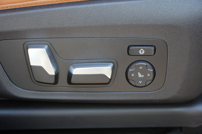 BMW X3 Xdrive20d Mｽﾎﾟｰﾂ ﾊｲﾗｲﾝ 変更後ｲﾝﾃﾘｱ BMWﾗｲﾌﾞｺｯｸﾋﾟｯﾄ Applecarplay対応 ｺﾆｬｯｸﾚｻﾞｰ ﾘｱｼｰﾄ可倒調整 ｱﾝﾋﾞｴﾝﾄﾗｲﾄ HUD 追従ACC ｽﾃｱﾘﾝｸﾞｻﾎﾟｰﾄ LEDﾍｯﾄﾞﾗｲﾄ 電動ﾄﾗﾝｸ 360度ｶﾒﾗ 2年保証