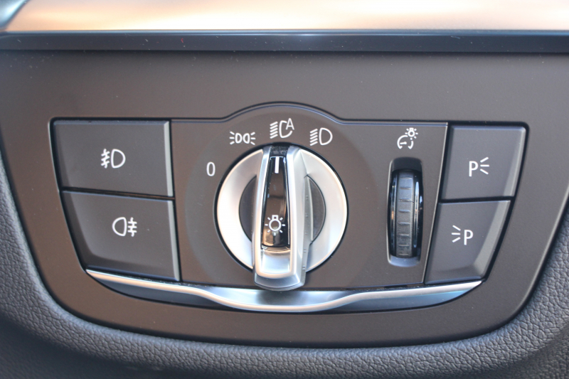 BMW X3 Xdrive20d Mｽﾎﾟｰﾂ ﾊｲﾗｲﾝ 型式変更後 UZ20 1ｵ-ﾅ 変更後ｲﾝﾃﾘｱ 変更後ﾅﾋﾞBMWﾗｲﾌﾞｺｯｸﾋﾟｯﾄ Applecarplay対応 ｺﾆｬｯｸﾚｻﾞｰ ｱﾝﾋﾞｴﾝﾄﾗｲﾄ HUD 追従ACC ｽﾃｱﾘﾝｸﾞｻﾎﾟｰﾄ LEDﾍｯﾄﾞﾗｲﾄ 電動ﾄﾗﾝｸ 360度ｶﾒﾗ 2年保証