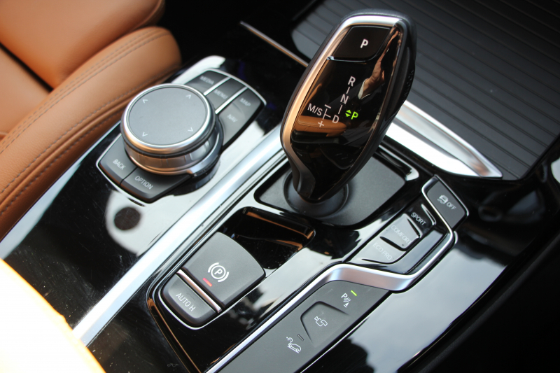 BMW X3 Xdrive20d Mｽﾎﾟｰﾂ ﾊｲﾗｲﾝ 型式変更後 UZ20 1ｵ-ﾅ 変更後ｲﾝﾃﾘｱ 変更後ﾅﾋﾞBMWﾗｲﾌﾞｺｯｸﾋﾟｯﾄ Applecarplay対応 ｺﾆｬｯｸﾚｻﾞｰ ｱﾝﾋﾞｴﾝﾄﾗｲﾄ HUD 追従ACC ｽﾃｱﾘﾝｸﾞｻﾎﾟｰﾄ LEDﾍｯﾄﾞﾗｲﾄ 電動ﾄﾗﾝｸ 360度ｶﾒﾗ 2年保証