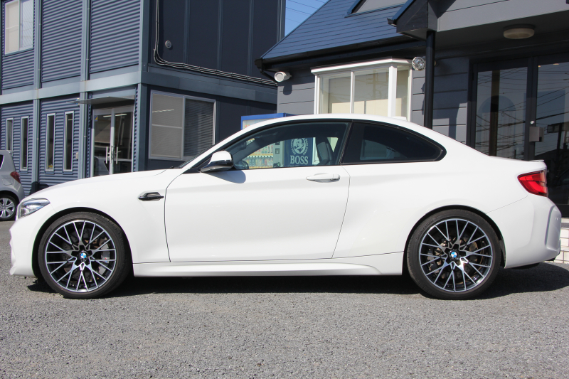 BMW Mシリーズ M2 ｺﾝﾍﾟﾃｨｼｮﾝ MDCT 410馬力 S55ｴﾝｼﾞﾝ LEDﾍｯﾄﾞﾗｲﾄ ﾋｰﾀｰ黒革 Mｼｰﾄﾍﾞﾙﾄ ﾊｰﾏﾝｶｰﾄﾞﾝ ﾀｯﾁﾊﾟﾈﾙ対応HDDﾅﾋﾞｺﾝﾍﾟ専用19AW&ﾃﾞﾌ 衝突軽減ﾌﾞﾚｰｷ 車線逸脱警告 歩行者警告 2年保証