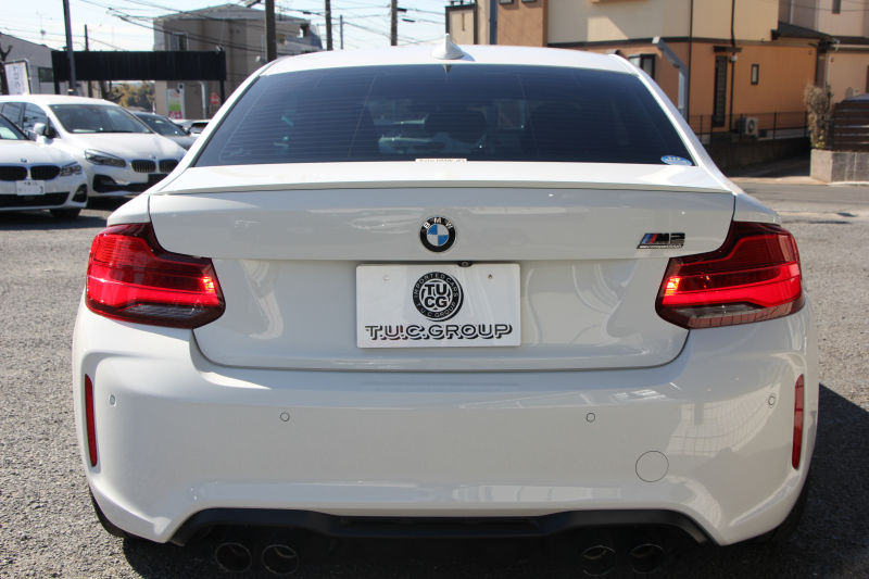 BMW Mシリーズ M2 ｺﾝﾍﾟﾃｨｼｮﾝ MDCT 410馬力 S55ｴﾝｼﾞﾝ LEDﾍｯﾄﾞﾗｲﾄ ﾋｰﾀｰ黒革 Mｼｰﾄﾍﾞﾙﾄ ﾊｰﾏﾝｶｰﾄﾞﾝ ﾀｯﾁﾊﾟﾈﾙ対応HDDﾅﾋﾞｺﾝﾍﾟ専用19AW&ﾃﾞﾌ 衝突軽減ﾌﾞﾚｰｷ 車線逸脱警告 歩行者警告 2年保証