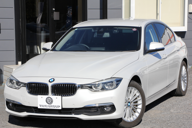 BMW 3シリーズ 320d ﾗｸﾞｼﾞｭｱﾘｰ 最終ﾓﾃﾞﾙ 真珠色 新ｴﾝｼﾞﾝ ﾀｯﾁﾊﾟﾈﾙ対応ﾅﾋﾞﾋｰﾀｰ黒革 LEDﾍｯﾄﾞﾗｲﾄ&ﾃｰﾙ 追従ACC ﾚｰﾝﾁｪﾝｼﾞ警告 衝突軽減ﾌﾞﾚｰｷ ﾀｯﾁﾊﾟｯﾄﾞ対応HDDﾅﾋﾞBluetooth接続 Bｶﾒﾗ ｽﾏｰﾄｷｰ 新ﾙｰﾑﾐﾗｰ 2年保証