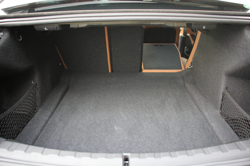 BMW 3シリーズ 320i Mｽﾎﾟｰﾂ ﾊｲﾗｲﾝ&ｺﾝﾌｫｰﾄP ｺﾆｬｯｸﾚｻﾞｰ ｼｰﾄﾋｰﾀｰ ﾗﾝﾊﾞｰｻﾎﾟｰﾄ 360度ｶﾒﾗ 追従ACC ｽﾃｱﾘﾝｸﾞｻﾎﾟｰﾄ BMWﾗｲﾌﾞｺｯｸﾋﾟｯﾄﾞApplecarplay対応 ﾀｯﾁﾊﾟﾈﾙHDDﾅﾋﾞ電動ﾄﾗﾝｸ 後退ｱｼｽﾄ DｱｼｽﾄPRO 2年保証