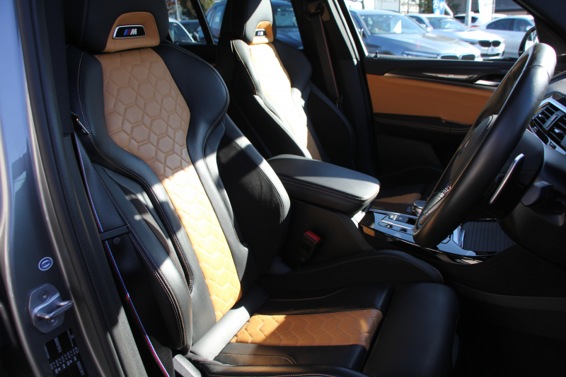 BMW Mシリーズ X3M ｺﾝﾍﾟﾃｨｼｮﾝ 4WD 510馬力 受注生産OPﾊﾟﾉﾗﾏｻﾝR ﾒﾘﾉﾚｻﾞｰ&ｱﾙｶﾝﾀｰﾗｺﾝﾋﾞｼｰﾄ 全ﾋｰﾀｰ ﾍﾞﾝﾁﾚｰｼｮﾝ ﾊｰﾏﾝｶｰﾄﾞﾝ HUD Mｽﾎﾟｰﾂｴｸﾞｿﾞｰｽﾄ 追従ACC HUD ﾃﾞｨｽﾌﾟﾚｲｷ- ｼﾞｪｽﾁｬｰC ﾘｱｼｰﾄ可倒調整 LEDﾍｯﾄﾞﾗｲﾄ 2年保証