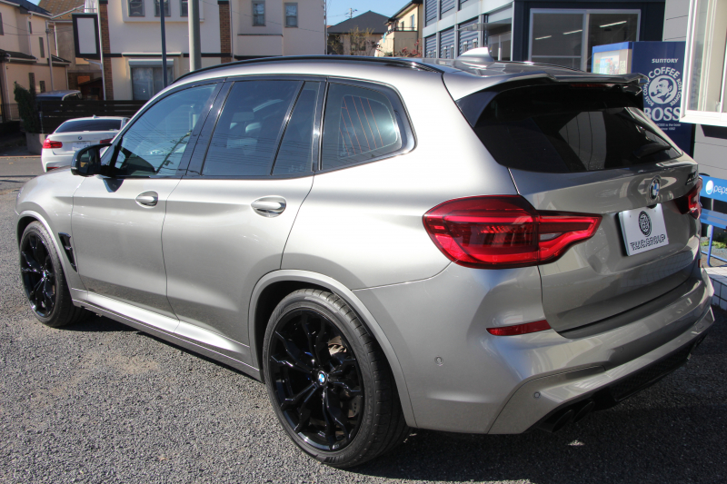 BMW Mシリーズ X3M ｺﾝﾍﾟﾃｨｼｮﾝ 4WD 510馬力 受注生産OPﾊﾟﾉﾗﾏｻﾝR ﾒﾘﾉﾚｻﾞｰ&ｱﾙｶﾝﾀｰﾗｺﾝﾋﾞｼｰﾄ 全ﾋｰﾀｰ ﾍﾞﾝﾁﾚｰｼｮﾝ ﾊｰﾏﾝｶｰﾄﾞﾝ HUD Mｽﾎﾟｰﾂｴｸﾞｿﾞｰｽﾄ 追従ACC HUD ﾃﾞｨｽﾌﾟﾚｲｷ- ｼﾞｪｽﾁｬｰC ﾘｱｼｰﾄ可倒調整 LEDﾍｯﾄﾞﾗｲﾄ 2年保証