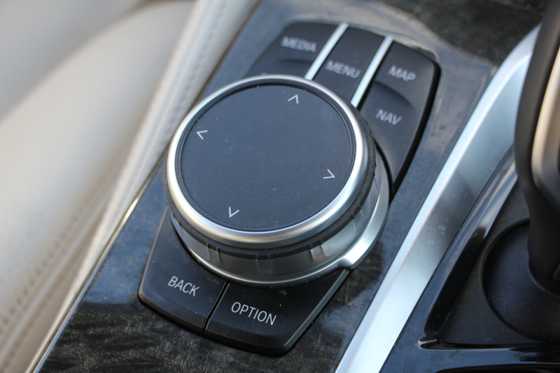 BMW 5シリーズ 523d Xdrive Mｽﾎﾟｰﾂ EDｼﾞｮｲﾌﾟﾗｽ 4WD LCI後期 ﾌｪｲｽﾘﾌﾄ後 1ｵｰﾅ ｱｲﾎﾞﾘｰﾚｻﾞｰ ﾊｰﾏﾝｶｰﾄﾞﾝｻﾗｳﾝﾄﾞ4ｿﾞｰﾝｴｱｺﾝ BMWﾗｲﾌﾞｺｯｸﾋﾟｯﾄ HUD 追従ACC ｽﾃｱﾘﾝｸﾞｻﾎﾟｰﾄ ｱﾀﾞﾌﾟﾃｨﾌﾞｻｽ Applecarplay 360度ｶﾒﾗ 2年保証