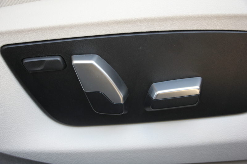 BMW 5シリーズ 523d Xdrive Mｽﾎﾟｰﾂ EDｼﾞｮｲﾌﾟﾗｽ 4WD LCI後期 ﾌｪｲｽﾘﾌﾄ後 1ｵｰﾅ ｱｲﾎﾞﾘｰﾚｻﾞｰ ﾊｰﾏﾝｶｰﾄﾞﾝｻﾗｳﾝﾄﾞ4ｿﾞｰﾝｴｱｺﾝ BMWﾗｲﾌﾞｺｯｸﾋﾟｯﾄ HUD 追従ACC ｽﾃｱﾘﾝｸﾞｻﾎﾟｰﾄ ｱﾀﾞﾌﾟﾃｨﾌﾞｻｽ Applecarplay 360度ｶﾒﾗ 2年保証