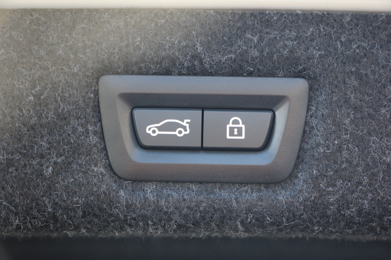 BMW 5シリーズ 523d Xdrive Mｽﾎﾟｰﾂ EDｼﾞｮｲﾌﾟﾗｽ 4WD LCI後期 ﾌｪｲｽﾘﾌﾄ後 1ｵｰﾅ ｱｲﾎﾞﾘｰﾚｻﾞｰ ﾊｰﾏﾝｶｰﾄﾞﾝｻﾗｳﾝﾄﾞ4ｿﾞｰﾝｴｱｺﾝ BMWﾗｲﾌﾞｺｯｸﾋﾟｯﾄ HUD 追従ACC ｽﾃｱﾘﾝｸﾞｻﾎﾟｰﾄ ｱﾀﾞﾌﾟﾃｨﾌﾞｻｽ Applecarplay 360度ｶﾒﾗ 2年保証