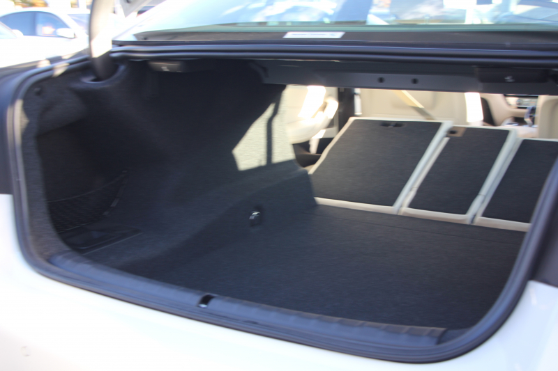 BMW 5シリーズ 523d Xdrive Mｽﾎﾟｰﾂ EDｼﾞｮｲﾌﾟﾗｽ 4WD LCI後期 ﾌｪｲｽﾘﾌﾄ後 1ｵｰﾅ ｱｲﾎﾞﾘｰﾚｻﾞｰ ﾊｰﾏﾝｶｰﾄﾞﾝｻﾗｳﾝﾄﾞ4ｿﾞｰﾝｴｱｺﾝ BMWﾗｲﾌﾞｺｯｸﾋﾟｯﾄ HUD 追従ACC ｽﾃｱﾘﾝｸﾞｻﾎﾟｰﾄ ｱﾀﾞﾌﾟﾃｨﾌﾞｻｽ Applecarplay 360度ｶﾒﾗ 2年保証