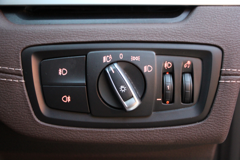 BMW X1 Xdrive18d Xﾗｲﾝ ﾊｲﾗｲﾝ ｾﾚｸﾄP 1ｵ-ﾅ LCI後期 ﾌｪｲｽﾘﾌﾄ後 ﾊﾟﾉﾗﾏｻﾝﾙｰﾌ ﾋｰﾀｰ茶革 追従ACC HUD 電動ｼｰﾄ Hi-fiｽﾋﾟｰｶｰ LEDﾍｯﾄﾞﾗｲﾄ 電動ﾄﾗﾝｸ ﾜｲﾔﾚｽ充電 ﾀｯﾁ画面ﾅﾋﾞ衝突軽減ﾌﾞﾚｰｷ 車線逸脱警告 歩行者警告 2年保証