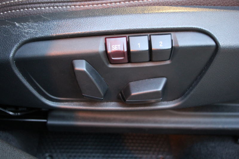 BMW X1 Xdrive18d Xﾗｲﾝ ﾊｲﾗｲﾝ ｾﾚｸﾄP 1ｵ-ﾅ LCI後期 ﾌｪｲｽﾘﾌﾄ後 ﾊﾟﾉﾗﾏｻﾝﾙｰﾌ ﾋｰﾀｰ茶革 追従ACC HUD 電動ｼｰﾄ Hi-fiｽﾋﾟｰｶｰ LEDﾍｯﾄﾞﾗｲﾄ 電動ﾄﾗﾝｸ ﾜｲﾔﾚｽ充電 ﾀｯﾁ画面ﾅﾋﾞ衝突軽減ﾌﾞﾚｰｷ 車線逸脱警告 歩行者警告 2年保証