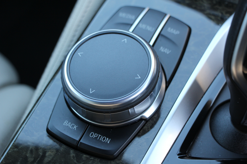 BMW 5シリーズ 523d Mｽﾎﾟｰﾂ ﾊｲﾗｲﾝ ﾃﾞﾋﾞｭｰP ｱｲﾎﾞﾘｰﾚｻﾞｰ HUD ｼﾞｪｽﾁｬｰC ｿﾌﾄｸﾛｰｽﾞﾄﾞｱ 追従ACC ｽﾃｱﾘﾝｸﾞｻﾎﾟｰﾄ ﾀｯﾁ画面HDDﾅﾋﾞTV 360度ｶﾒﾗ LEDﾍｯﾄﾞﾗｲﾄ ｵｰﾄﾊｲﾋﾞｰﾑ 電動ﾄﾗﾝｸ ｽﾏｰﾄｷｰ ﾊﾟﾄﾞﾙｼﾌﾄ 2年保証