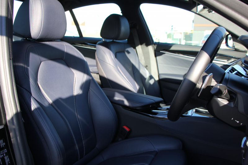 BMW 5シリーズ 530i ｴﾃﾞｨｼｮﾝﾐｯｼｮﾝｲﾝﾎﾟｯｼﾌﾞﾙ 特別仕様車 高出力 ﾅｲﾄﾌﾞﾙｰﾚｻﾞｰ ｱﾀﾞﾌﾟﾃｨﾌﾞMｻｽ HUD ﾊｰﾏﾝｶｰﾄﾞﾝ 追従ACC ｽﾃｱﾘﾝｸﾞｻﾎﾟｰﾄ ﾀｯﾁ画面HDDﾅﾋﾞTV LEDﾍｯﾄﾞﾗｲﾄ ｵｰﾄﾊｲﾋﾞｰﾑ 電動ﾘｱｹﾞｰﾄ 360度ｶﾒﾗ 全席ﾋｰﾀｰ ﾌﾞﾗｯｸ19AW 2年保証