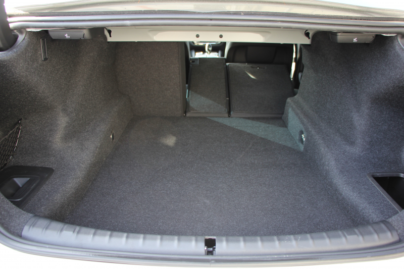 BMW 5シリーズ 523d Xdrive Mｽﾎﾟｰﾂ 新車保証R7年10月迄 4WD LCI後期 ﾌｪｲｽﾘﾌﾄ後 ﾋｰﾀｰ黒革 ｱﾀﾞﾌﾟﾃｨﾌﾞLED/H BMWﾗｲﾌﾞｺｯｸﾋﾟｯﾄ HUD 追従ACC ｽﾃｱﾘﾝｸﾞｻﾎﾟｰﾄ ｱﾀﾞﾌﾟﾃｨﾌﾞｻｽ 新iﾄﾞﾗｲﾌﾞHDDﾅﾋﾞApplecarplay対応 電動ﾄﾗﾝｸ 2年保証