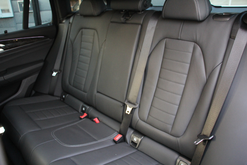 BMW X3 Xdrive20d Mｽﾎﾟｰﾂ ﾊｲﾗｲﾝ ｾﾚｸﾄP ﾊﾟﾉﾗﾏｻﾝﾙｰﾌ 全席ﾋｰﾀｰ黒革 ﾊｰﾏﾝｶｰﾄﾞﾝｻﾗｳﾝﾄﾞｵﾌﾟｼｮﾝ20AW ｱﾝﾋﾞｴﾝﾄﾗｲﾄ HUD 追従ACC ｽﾃｱﾘﾝｸﾞｻﾎﾟｰﾄ ﾀｯﾁ画面HDDﾅﾋﾞTV 360度ｶﾒﾗ LEDﾍｯﾄﾞﾗｲﾄ ｵｰﾄﾊｲﾋﾞｰﾑ 電動ﾄﾗﾝｸ 2年保証