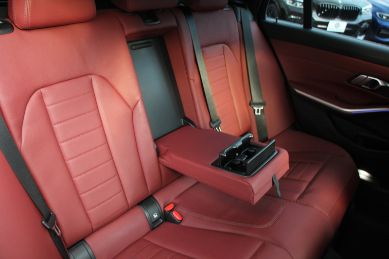 BMW 3シリーズ 320d Xdrive ﾂｰﾘﾝｸﾞMｽﾎﾟｰﾂ ﾊｲﾗｲﾝ ｺﾝﾌｫｰﾄP 1ｵﾅ 4WD ﾀｺﾗﾚｯﾄﾞﾚｻﾞｰ ｼｰﾄﾋｰﾀｰ ﾗﾝﾊﾞｰｻﾎﾟｰﾄ Pｱｼｽﾄﾌﾟﾗｽ 360度ｶﾒﾗ 追従ACC ｽﾃｱﾘﾝｸﾞｻﾎﾟｰﾄ BMWﾗｲﾌﾞｺｯｸﾋﾟｯﾄﾞﾀｯﾁﾊﾟﾈﾙ対応新HDDﾅﾋﾞApplecarplay 電動ﾄﾗﾝｸ ｵﾌﾟｼｮﾝ19AW 2年保証