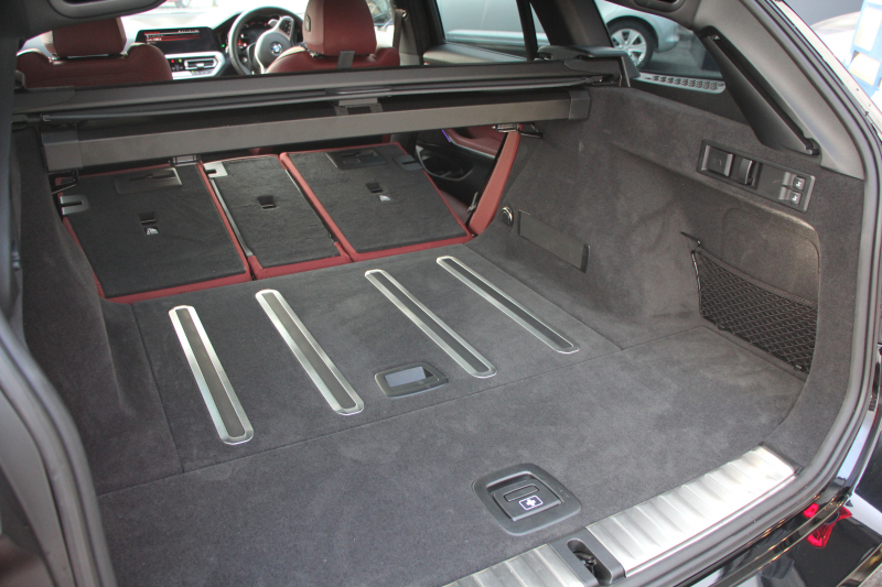 BMW 3シリーズ 320d Xdrive ﾂｰﾘﾝｸﾞMｽﾎﾟｰﾂ ﾊｲﾗｲﾝ ｺﾝﾌｫｰﾄP 1ｵﾅ 4WD ﾀｺﾗﾚｯﾄﾞﾚｻﾞｰ ｼｰﾄﾋｰﾀｰ ﾗﾝﾊﾞｰｻﾎﾟｰﾄ Pｱｼｽﾄﾌﾟﾗｽ 360度ｶﾒﾗ 追従ACC ｽﾃｱﾘﾝｸﾞｻﾎﾟｰﾄ BMWﾗｲﾌﾞｺｯｸﾋﾟｯﾄﾞﾀｯﾁﾊﾟﾈﾙ対応新HDDﾅﾋﾞApplecarplay 電動ﾄﾗﾝｸ ｵﾌﾟｼｮﾝ19AW 2年保証