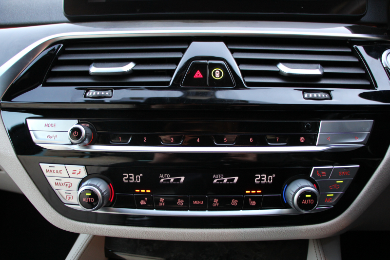 BMW 5シリーズ 523d Xdrive ﾂｰﾘﾝｸﾞMｽﾎﾟｰﾂ ｴﾃﾞｨｼｮﾝｼﾞｮｲﾌﾟﾗｽ 4WD LCI後期 ﾌｪｲｽﾘﾌﾄ後 1ｵﾅ EXCﾅｯﾊﾟﾚｻﾞｰｼｰﾄP LEDﾍｯﾄﾞﾗｲﾄ BMWﾗｲﾌﾞｺｯｸﾋﾟｯﾄ HUD 追従ACC ｽﾃｱﾘﾝｸﾞｻﾎﾟｰﾄ ｱﾀﾞﾌﾟﾃｨﾌﾞｻｽ 新iﾄﾞﾗｲﾌﾞHDDﾅﾋﾞApplecarplay対応 電動ﾄﾗﾝｸ 2年保証