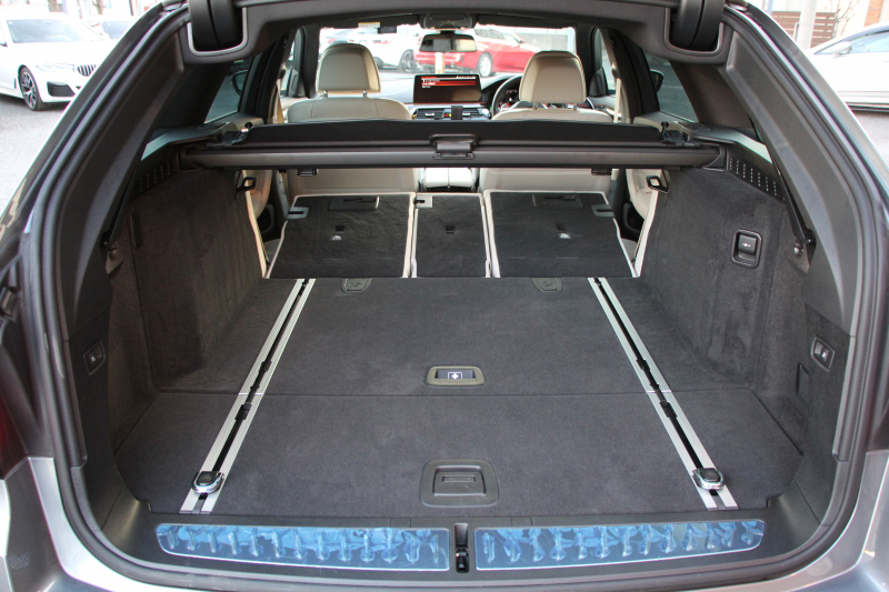 BMW 5シリーズ 523d Xdrive ﾂｰﾘﾝｸﾞMｽﾎﾟｰﾂ ｴﾃﾞｨｼｮﾝｼﾞｮｲﾌﾟﾗｽ 4WD LCI後期 ﾌｪｲｽﾘﾌﾄ後 1ｵﾅ EXCﾅｯﾊﾟﾚｻﾞｰｼｰﾄP LEDﾍｯﾄﾞﾗｲﾄ BMWﾗｲﾌﾞｺｯｸﾋﾟｯﾄ HUD 追従ACC ｽﾃｱﾘﾝｸﾞｻﾎﾟｰﾄ ｱﾀﾞﾌﾟﾃｨﾌﾞｻｽ 新iﾄﾞﾗｲﾌﾞHDDﾅﾋﾞApplecarplay対応 電動ﾄﾗﾝｸ 2年保証