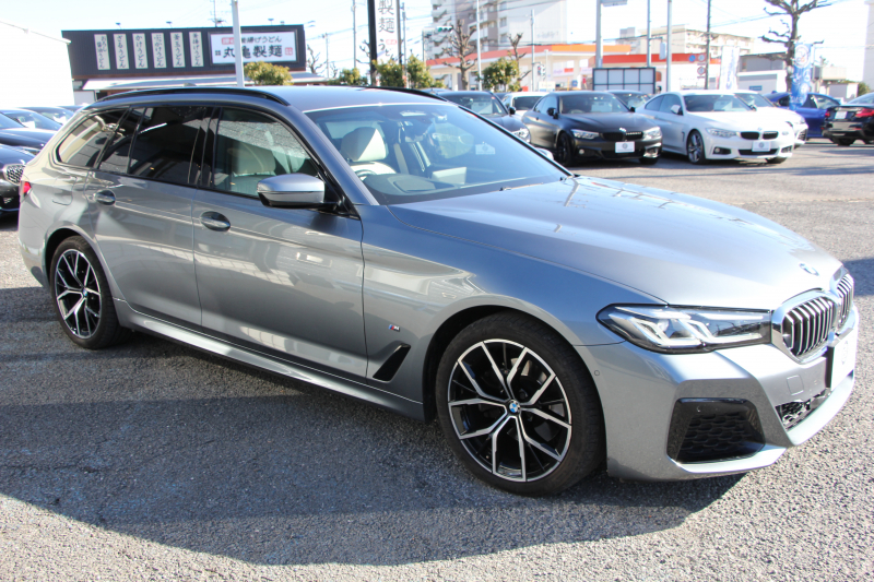BMW 5シリーズ 523d Xdrive ﾂｰﾘﾝｸﾞMｽﾎﾟｰﾂ ｴﾃﾞｨｼｮﾝｼﾞｮｲﾌﾟﾗｽ 4WD LCI後期 ﾌｪｲｽﾘﾌﾄ後 1ｵﾅ EXCﾅｯﾊﾟﾚｻﾞｰｼｰﾄP LEDﾍｯﾄﾞﾗｲﾄ BMWﾗｲﾌﾞｺｯｸﾋﾟｯﾄ HUD 追従ACC ｽﾃｱﾘﾝｸﾞｻﾎﾟｰﾄ ｱﾀﾞﾌﾟﾃｨﾌﾞｻｽ 新iﾄﾞﾗｲﾌﾞHDDﾅﾋﾞApplecarplay対応 電動ﾄﾗﾝｸ 2年保証