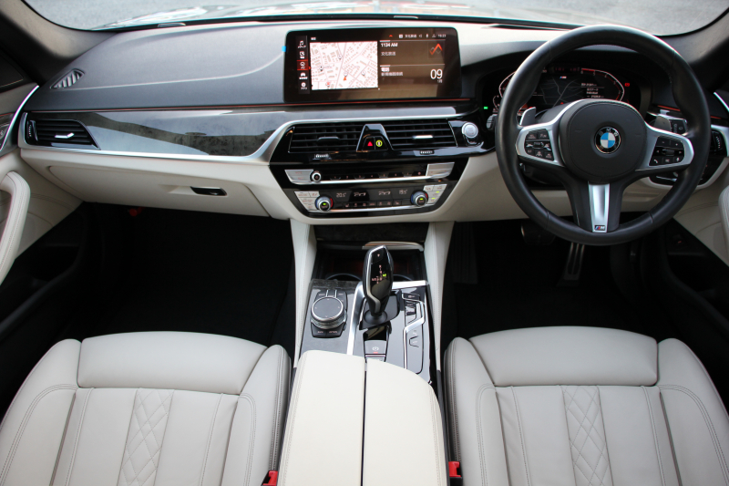 BMW 5シリーズ 523d Xdrive ﾂｰﾘﾝｸﾞMｽﾎﾟｰﾂ ｴﾃﾞｨｼｮﾝｼﾞｮｲﾌﾟﾗｽ 4WD LCI後期 ﾌｪｲｽﾘﾌﾄ後 1ｵﾅ EXCﾅｯﾊﾟﾚｻﾞｰｼｰﾄP LEDﾍｯﾄﾞﾗｲﾄ BMWﾗｲﾌﾞｺｯｸﾋﾟｯﾄ HUD 追従ACC ｽﾃｱﾘﾝｸﾞｻﾎﾟｰﾄ ｱﾀﾞﾌﾟﾃｨﾌﾞｻｽ 新iﾄﾞﾗｲﾌﾞHDDﾅﾋﾞApplecarplay対応 電動ﾄﾗﾝｸ 2年保証