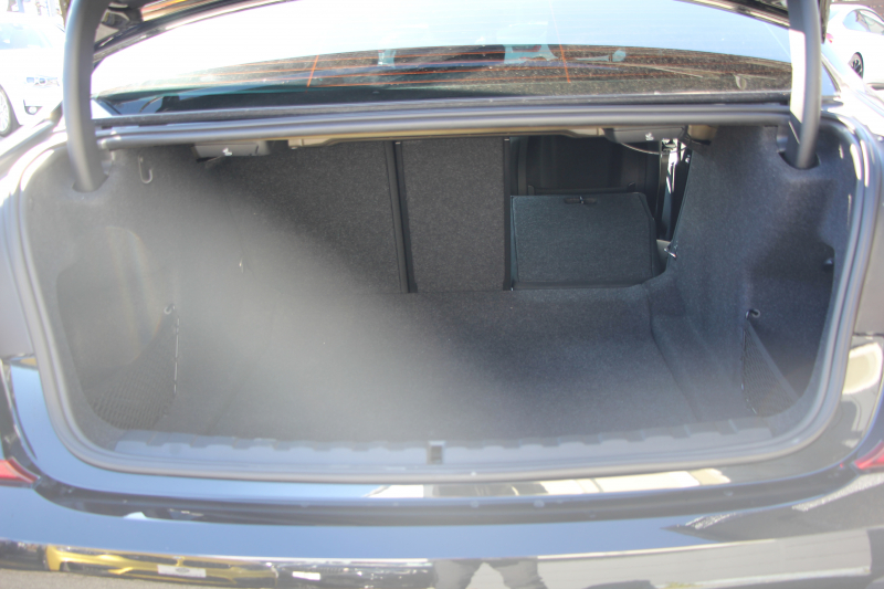 BMW 3シリーズ 320d Xdrive Mｽﾎﾟｰﾂ ﾃﾞﾋﾞｭｰ&ｲﾉﾍﾞｰｼｮﾝ&ｺﾝﾌｫｰﾄP ﾋｰﾀｰ黒革 ﾚｰｻﾞｰﾗｲﾄ HUD ｼﾞｪｽﾁｬｰｺﾝﾄﾛｰﾙ 19AW 電動ﾄﾗﾝｸ BMWﾗｲﾌﾞｺｯｸﾋﾟｯﾄ Applecarplay対応 追従ACC ｽﾃｱﾘﾝｸﾞｻﾎﾟｰﾄ 4本出しﾏﾌﾗｰｶｯﾀｰ ﾌﾛﾝﾄﾘｯﾌﾟ&ﾘｱﾃﾞｨﾌｭｰｻﾞｰ 2年保証