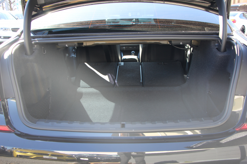 BMW 3シリーズ 320d Xdrive Mｽﾎﾟｰﾂ ﾃﾞﾋﾞｭｰ&ｲﾉﾍﾞｰｼｮﾝ&ｺﾝﾌｫｰﾄP ﾋｰﾀｰ黒革 ﾚｰｻﾞｰﾗｲﾄ HUD ｼﾞｪｽﾁｬｰｺﾝﾄﾛｰﾙ 19AW 電動ﾄﾗﾝｸ BMWﾗｲﾌﾞｺｯｸﾋﾟｯﾄ Applecarplay対応 追従ACC ｽﾃｱﾘﾝｸﾞｻﾎﾟｰﾄ 4本出しﾏﾌﾗｰｶｯﾀｰ ﾌﾛﾝﾄﾘｯﾌﾟ&ﾘｱﾃﾞｨﾌｭｰｻﾞｰ 2年保証