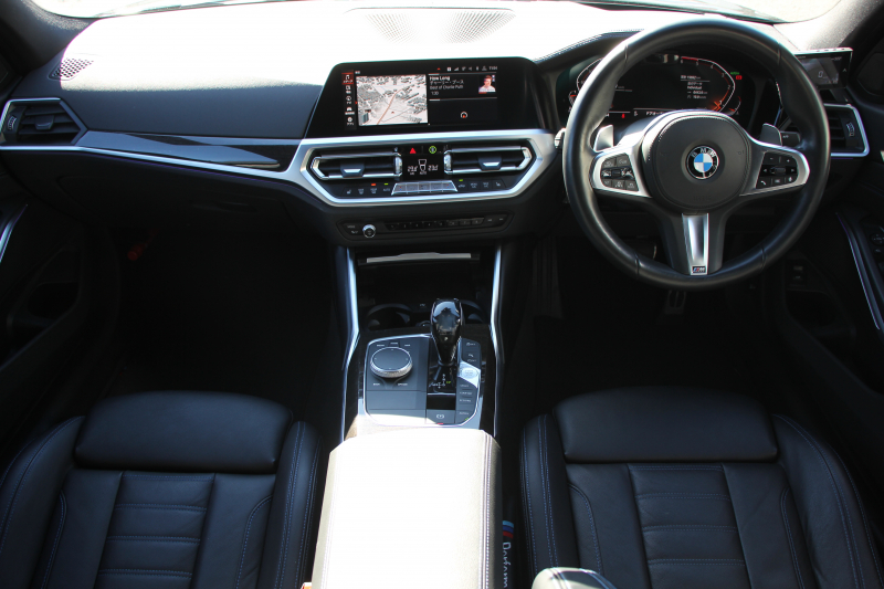 BMW 3シリーズ 320d Xdrive Mｽﾎﾟｰﾂ ﾃﾞﾋﾞｭｰ&ｲﾉﾍﾞｰｼｮﾝ&ｺﾝﾌｫｰﾄP ﾋｰﾀｰ黒革 ﾚｰｻﾞｰﾗｲﾄ HUD ｼﾞｪｽﾁｬｰｺﾝﾄﾛｰﾙ 19AW 電動ﾄﾗﾝｸ BMWﾗｲﾌﾞｺｯｸﾋﾟｯﾄ Applecarplay対応 追従ACC ｽﾃｱﾘﾝｸﾞｻﾎﾟｰﾄ 4本出しﾏﾌﾗｰｶｯﾀｰ ﾌﾛﾝﾄﾘｯﾌﾟ&ﾘｱﾃﾞｨﾌｭｰｻﾞｰ 2年保証
