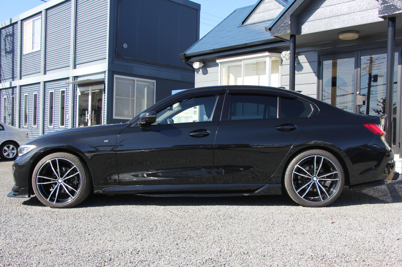 BMW 3シリーズ 320d Xdrive Mｽﾎﾟｰﾂ ﾃﾞﾋﾞｭｰ&ｲﾉﾍﾞｰｼｮﾝ&ｺﾝﾌｫｰﾄP ﾋｰﾀｰ黒革 ﾚｰｻﾞｰﾗｲﾄ HUD ｼﾞｪｽﾁｬｰｺﾝﾄﾛｰﾙ 19AW 電動ﾄﾗﾝｸ BMWﾗｲﾌﾞｺｯｸﾋﾟｯﾄ Applecarplay対応 追従ACC ｽﾃｱﾘﾝｸﾞｻﾎﾟｰﾄ 4本出しﾏﾌﾗｰｶｯﾀｰ ﾌﾛﾝﾄﾘｯﾌﾟ&ﾘｱﾃﾞｨﾌｭｰｻﾞｰ 2年保証