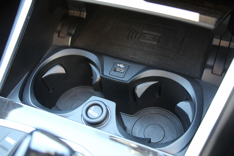 BMW 3シリーズ 320d Xdrive Mｽﾎﾟｰﾂ ﾃﾞﾋﾞｭｰ&ｲﾉﾍﾞｰｼｮﾝ&ｺﾝﾌｫｰﾄP ﾋｰﾀｰ黒革 ﾚｰｻﾞｰﾗｲﾄ HUD ｼﾞｪｽﾁｬｰｺﾝﾄﾛｰﾙ 19AW 電動ﾄﾗﾝｸ BMWﾗｲﾌﾞｺｯｸﾋﾟｯﾄ Applecarplay対応 追従ACC ｽﾃｱﾘﾝｸﾞｻﾎﾟｰﾄ 4本出しﾏﾌﾗｰｶｯﾀｰ ﾌﾛﾝﾄﾘｯﾌﾟ&ﾘｱﾃﾞｨﾌｭｰｻﾞｰ 2年保証