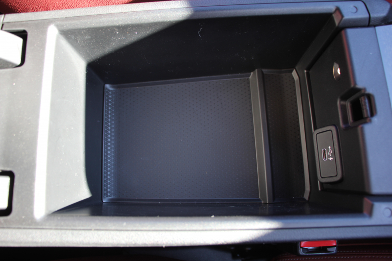 BMW 4シリーズ 420i ｶﾌﾞﾘｵﾚ Mｽﾎﾟｰﾂ 新車保証R7年7月迄 電動ｵｰﾌﾟﾝ ﾀｺﾗﾚｯﾄﾞﾚｻﾞｰ ｴｱｶﾗｰ ｵﾌﾟｼｮﾝ19AW 追従ACC ｽﾃｱﾘﾝｸﾞｻﾎﾟｰﾄ LEDﾍｯﾄﾞﾗｲﾄ ｵｰﾄﾊｲﾋﾞｰﾑ Applecarplay対応 HDDﾅﾋﾞPｱｼｽﾄ ｱﾝﾋﾞｴﾝﾄﾗｲﾄ 2年保証