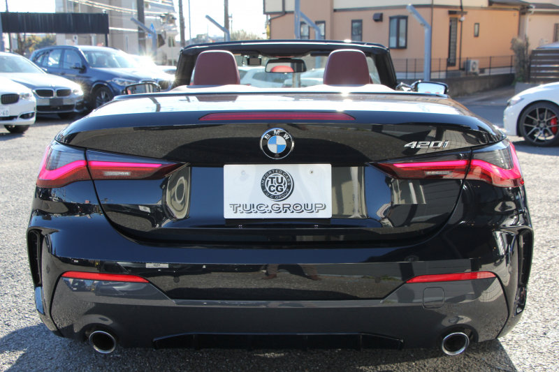 BMW 4シリーズ 420i ｶﾌﾞﾘｵﾚ Mｽﾎﾟｰﾂ 新車保証R7年7月迄 電動ｵｰﾌﾟﾝ ﾀｺﾗﾚｯﾄﾞﾚｻﾞｰ ｴｱｶﾗｰ ｵﾌﾟｼｮﾝ19AW 追従ACC ｽﾃｱﾘﾝｸﾞｻﾎﾟｰﾄ LEDﾍｯﾄﾞﾗｲﾄ ｵｰﾄﾊｲﾋﾞｰﾑ Applecarplay対応 HDDﾅﾋﾞPｱｼｽﾄ ｱﾝﾋﾞｴﾝﾄﾗｲﾄ 2年保証