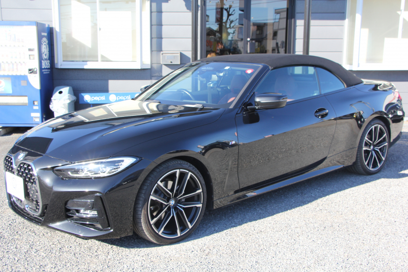 BMW 4シリーズ 420i ｶﾌﾞﾘｵﾚ Mｽﾎﾟｰﾂ 新車保証R7年7月迄 電動ｵｰﾌﾟﾝ ﾀｺﾗﾚｯﾄﾞﾚｻﾞｰ ｴｱｶﾗｰ ｵﾌﾟｼｮﾝ19AW 追従ACC ｽﾃｱﾘﾝｸﾞｻﾎﾟｰﾄ LEDﾍｯﾄﾞﾗｲﾄ ｵｰﾄﾊｲﾋﾞｰﾑ Applecarplay対応 HDDﾅﾋﾞPｱｼｽﾄ ｱﾝﾋﾞｴﾝﾄﾗｲﾄ 2年保証