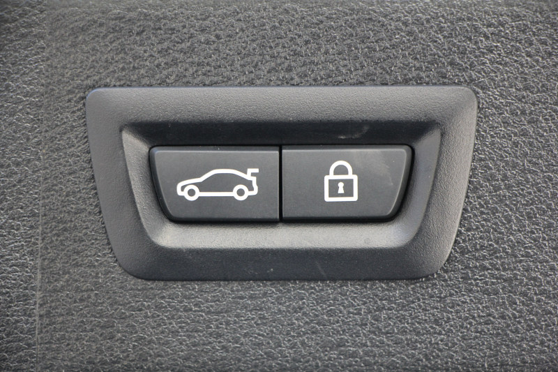 BMW X6 Xdrive35i Mｽﾎﾟｰﾂ ｾﾚｸﾄ&ﾌﾟﾗｲﾑP 最終ﾓﾃﾞﾙ ｻﾝﾙｰﾌ ｺｰﾗﾙﾚｯﾄﾞﾚｻﾞｰ 全席ﾋｰﾀｰ 液晶ﾒｰﾀｰ ﾊｰﾏﾝｶｰﾄﾞﾝｻﾗｳﾝﾄﾞLEDﾍｯﾄﾞﾗｲﾄ ｱﾀﾞﾌﾟﾃｨﾌﾞMｻｽ 全ﾄﾞｱｿﾌﾄｸﾛｰｽﾞ変更後ﾀｯﾁ画面ﾅﾋﾞTV 360度ｶﾒﾗ 電動ﾄﾗﾝｸ 追従ACC HUD 2年保証