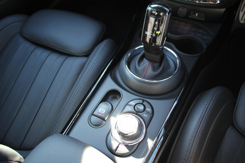 MINI(ミニ) ミニクラブマン MINI ｼﾞｮﾝｸｰﾊﾟｰﾜｰｸｽ ｸﾗﾌﾞﾏﾝ ALL4 後期 4WD 306馬力 新ｴﾝｼﾞﾝ MINIﾕｱｰｽﾞｽﾀｲﾘﾝｸﾞﾃﾞｨｽﾌﾟﾚｲﾒｰﾀｰ ﾋｰﾀｰ黒革 電動ｼｰﾄ 専用YoursｽﾀｲﾘﾝｸﾞPｱｼｽ HDDﾅﾋﾞ追従ACC HUD 衝突軽減ﾌﾞﾚｰｷ LEDﾍｯﾄﾞﾗｲﾄ&LEDﾃｰﾙ 2年保証