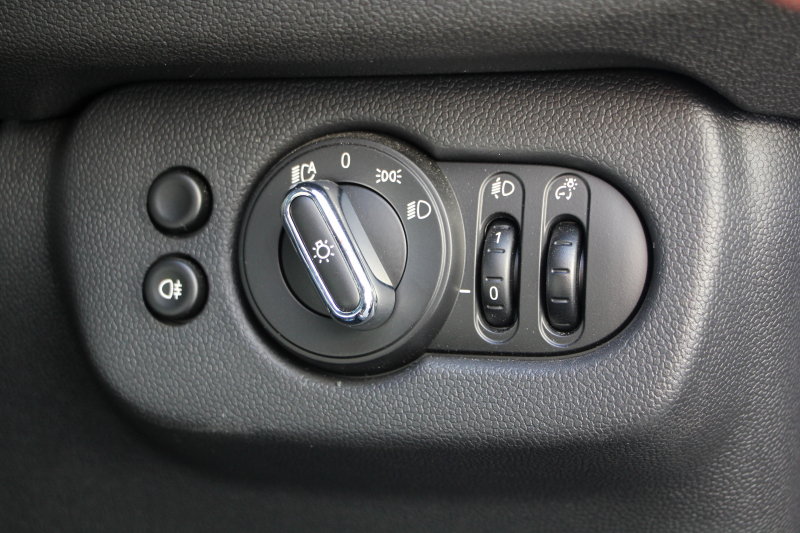 MINI(ミニ) ミニクラブマン MINI ｼﾞｮﾝｸｰﾊﾟｰﾜｰｸｽ ｸﾗﾌﾞﾏﾝ ALL4 後期 4WD 306馬力 新ｴﾝｼﾞﾝ MINIﾕｱｰｽﾞｽﾀｲﾘﾝｸﾞﾃﾞｨｽﾌﾟﾚｲﾒｰﾀｰ ﾋｰﾀｰ黒革 電動ｼｰﾄ 専用YoursｽﾀｲﾘﾝｸﾞPｱｼｽ HDDﾅﾋﾞ追従ACC HUD 衝突軽減ﾌﾞﾚｰｷ LEDﾍｯﾄﾞﾗｲﾄ&LEDﾃｰﾙ 2年保証