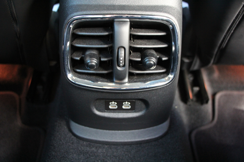 MINI(ミニ) ミニクラブマン MINI ｼﾞｮﾝｸｰﾊﾟｰﾜｰｸｽ ｸﾗﾌﾞﾏﾝ ALL4 後期 4WD 306馬力 新ｴﾝｼﾞﾝ MINIﾕｱｰｽﾞｽﾀｲﾘﾝｸﾞﾃﾞｨｽﾌﾟﾚｲﾒｰﾀｰ ﾋｰﾀｰ黒革 電動ｼｰﾄ 専用YoursｽﾀｲﾘﾝｸﾞPｱｼｽ HDDﾅﾋﾞ追従ACC HUD 衝突軽減ﾌﾞﾚｰｷ LEDﾍｯﾄﾞﾗｲﾄ&LEDﾃｰﾙ 2年保証