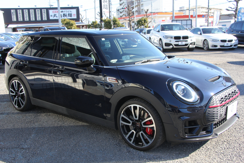 MINI(ミニ) ミニクラブマン MINI ｼﾞｮﾝｸｰﾊﾟｰﾜｰｸｽ ｸﾗﾌﾞﾏﾝ ALL4 後期 4WD 306馬力 新ｴﾝｼﾞﾝ MINIﾕｱｰｽﾞｽﾀｲﾘﾝｸﾞﾃﾞｨｽﾌﾟﾚｲﾒｰﾀｰ ﾋｰﾀｰ黒革 電動ｼｰﾄ 専用YoursｽﾀｲﾘﾝｸﾞPｱｼｽ HDDﾅﾋﾞ追従ACC HUD 衝突軽減ﾌﾞﾚｰｷ LEDﾍｯﾄﾞﾗｲﾄ&LEDﾃｰﾙ 2年保証