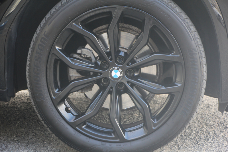 BMW X3 ﾐｯﾄﾞﾅｲﾄｴﾃﾞｨｼｮﾝ 限定車 NEWｲﾝﾃﾘｱ ｺﾆｬｯｸﾚｻﾞｰ Mｼｰﾄﾍﾞﾙﾄ ﾊｰﾏﾝｶｰﾄﾞﾝｻﾗｳﾝﾄﾞ専用20AW ｱﾝﾋﾞｴﾝﾄﾗｲﾄ BMWﾗｲﾌﾞｺｯｸﾋﾟｯﾄ Applecarplay 新HDDﾅﾋﾞTV HUD 追従ACC ｽﾃｱﾘﾝｸﾞｻﾎﾟｰﾄ LEDﾍｯﾄﾞﾗｲﾄ 電動ﾄﾗﾝｸ 360度ｶﾒﾗ 2年保証