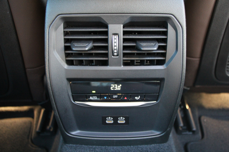 BMW 3シリーズ 320i Mｽﾎﾟｰﾂ ﾊｲﾗｲﾝ&ｺﾝﾌｫｰﾄP 1ｵﾅ ﾓｶﾌﾞﾗｳﾝﾚｻﾞｰ ｼｰﾄﾋｰﾀｰ ﾗﾝﾊﾞｰｻﾎﾟｰﾄ 追従ACC ｽﾃｱﾘﾝｸﾞｻﾎﾟｰﾄ BMWﾗｲﾌﾞｺｯｸﾋﾟｯﾄﾞｱｯﾌﾟﾙｶｰﾌﾟﾚｲ対応 ﾀｯﾁﾊﾟﾈﾙHDDﾅﾋﾞ電動ﾄﾗﾝｸ 後退ｱｼｽﾄ DｱｼｽﾄPRO 2年保証