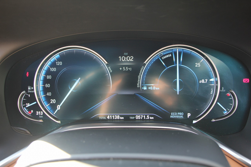 BMW 7シリーズ 740d Xdrive Mｽﾎﾟｰﾂ ﾘｱｺﾝﾌｫｰﾄP ﾘｱｴﾝﾀｰﾃｲﾒﾝﾄ ﾘｱﾓﾆﾀｰ ﾀｯﾁｺﾏﾝﾄﾞﾋｰﾄｺﾝﾌｫｰﾄP ｻﾝﾙｰﾌ ﾚｰｻﾞｰﾗｲﾄ ﾃﾞｨｽﾌﾟﾚｲｷｰ ﾘﾓｰﾄﾊﾟｰｷﾝｸﾞﾏｯｻｰｼﾞ&ﾍﾞﾝﾁﾚｰｼｮﾝ ｺﾆｬｯｸﾚｻﾞｰ 360度ｶﾒﾗ 4WD 3.0Lﾃﾞｨｰｾﾞﾙﾀｰﾎﾞ2年保証